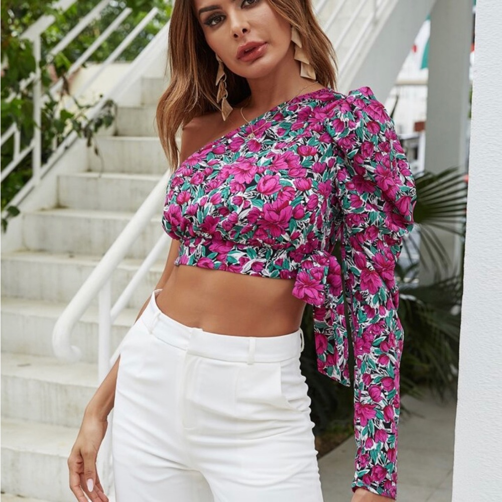 One sleeve top